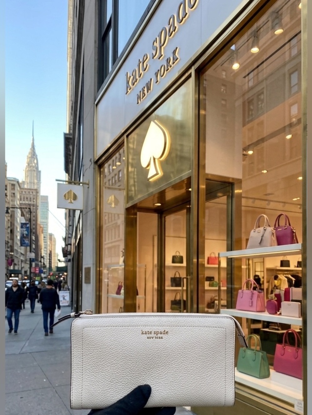 Kate Spade Cream Pebble Leather Crossbody Bag with Gold Hardware - Picture 3 of 7